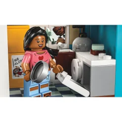 LEGO Disney Lilo and Stitch Beach House