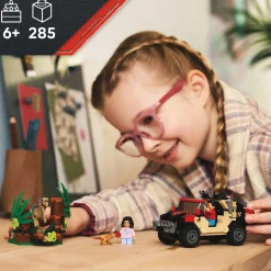 LEGO Jurassic World Raptor Off-Road Escape