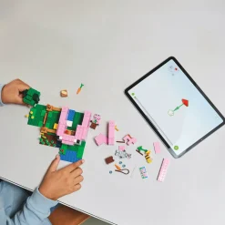 LEGO Minecraft Baby Pig House