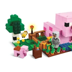 LEGO Minecraft Baby Pig House
