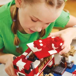 LEGO Minecraft Mooshroom House