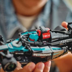LEGO Speed Champions Mercedes-AMG F1® W15 Race Car