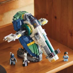 LEGO Star Wars Jango Fett’s Starship