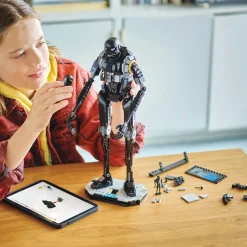 LEGO Star Wars K-2SO Security Droid