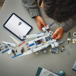LEGO Star Wars Rebel U-Wing Starfighter™