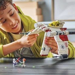 LEGO Star Wars V-19 Torrent Starfighter
