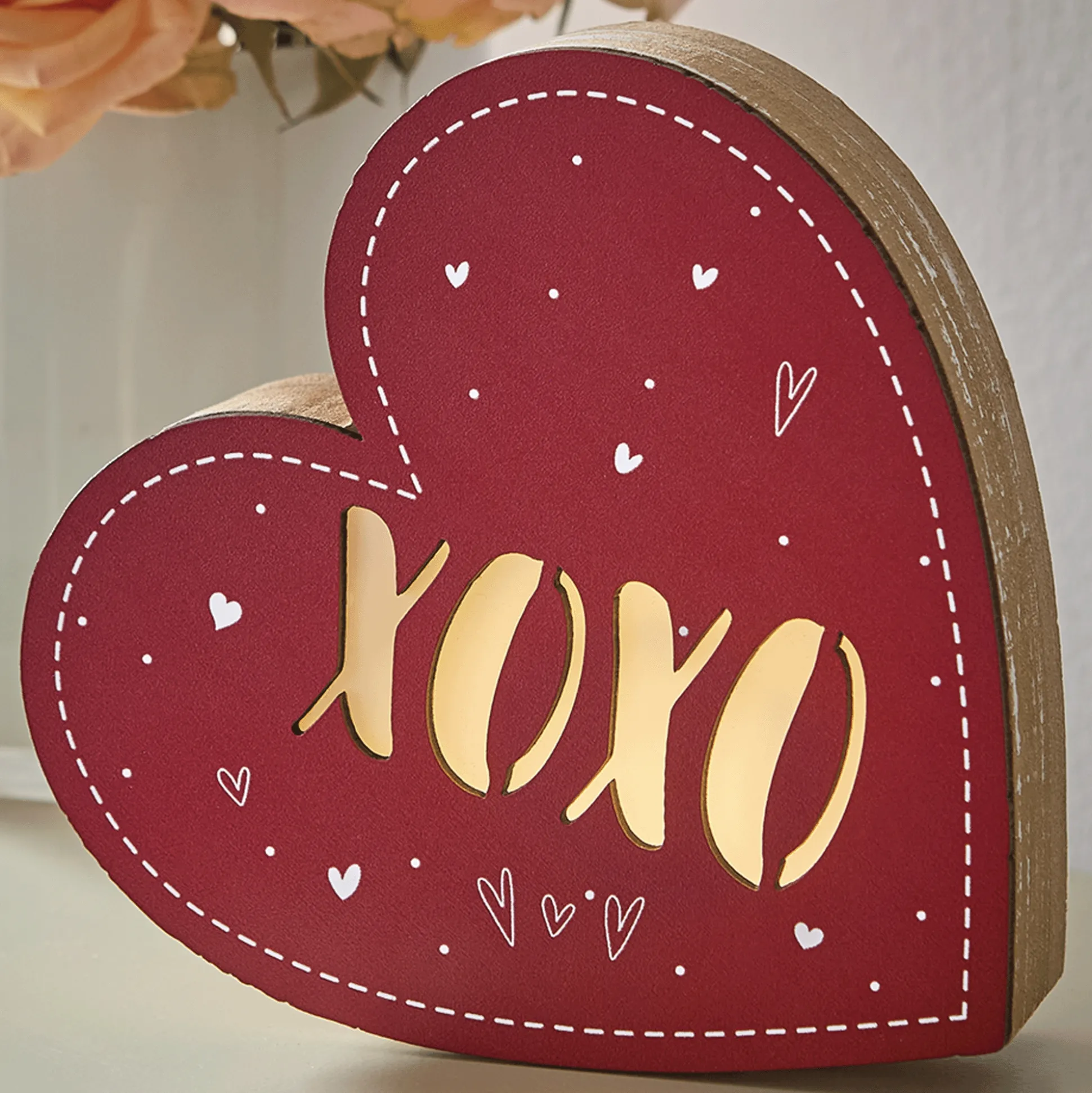 Lit Conversation Heart Decor