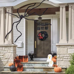 Lit Oversized Spider Décor