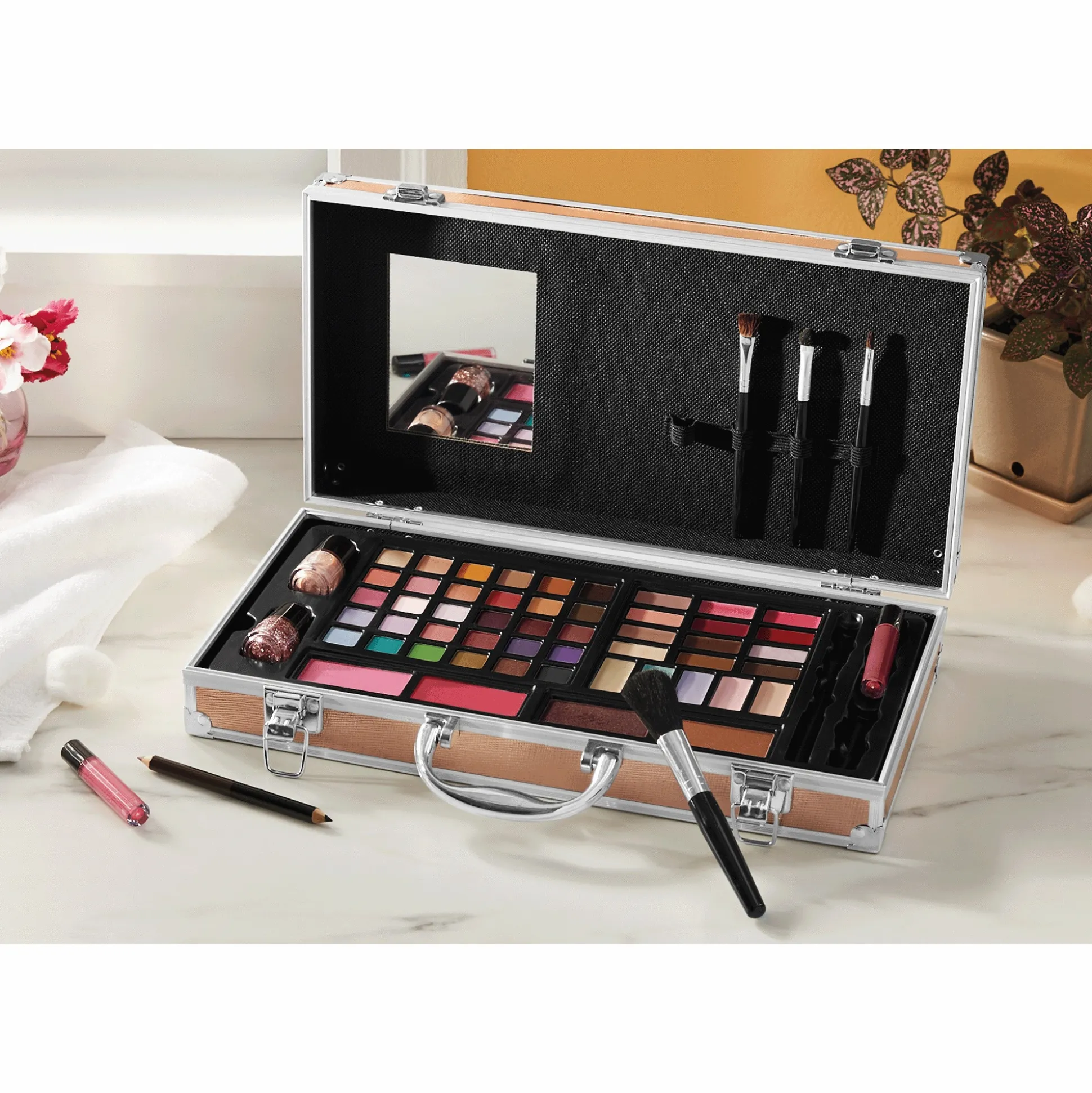 Luxe All-in-One Makeup Train Case with Over 50 Pieces