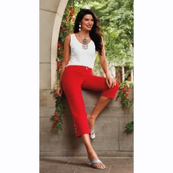 Mariah Button-Leg Capri