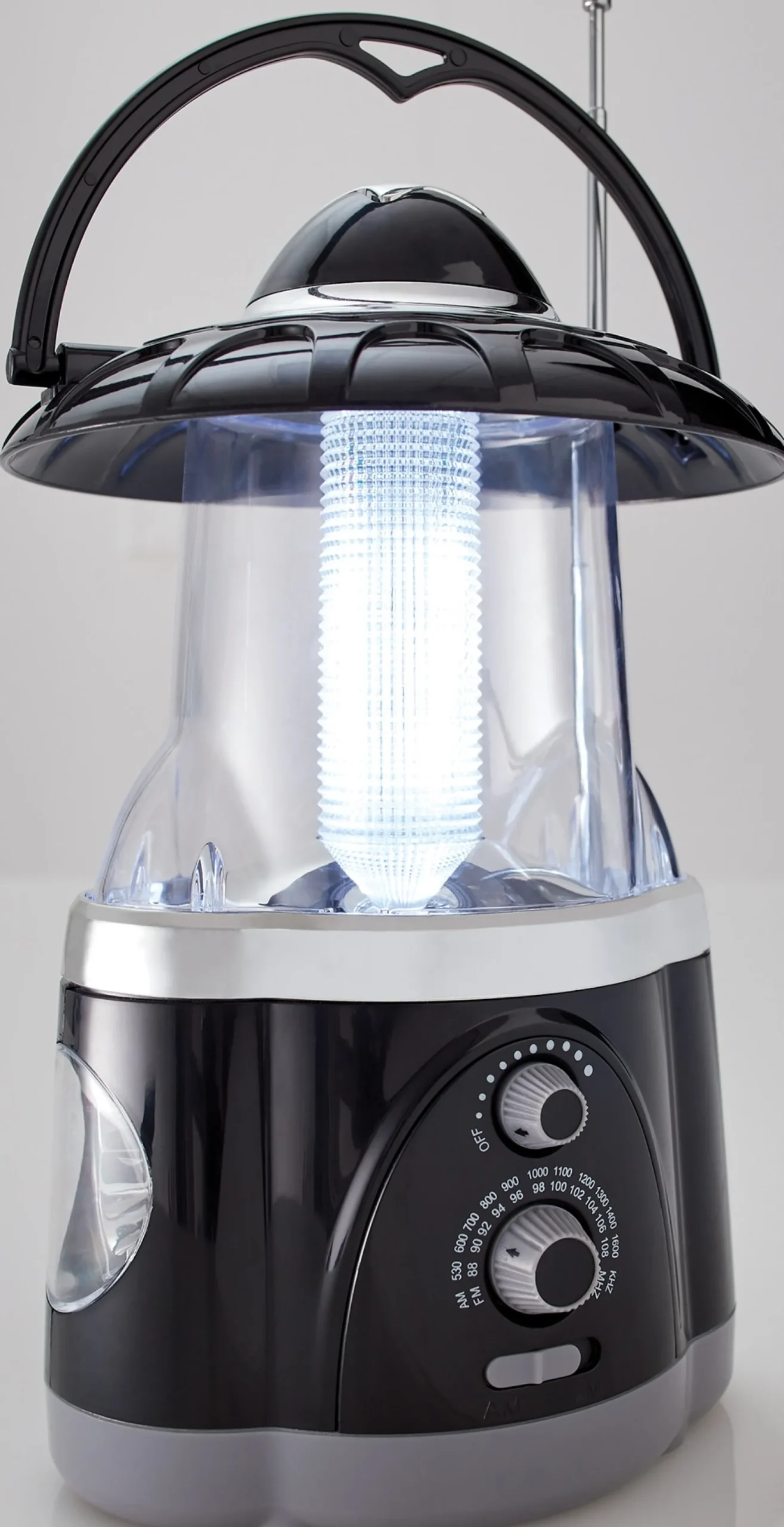Multifunctional Radio Lantern with Flashlight