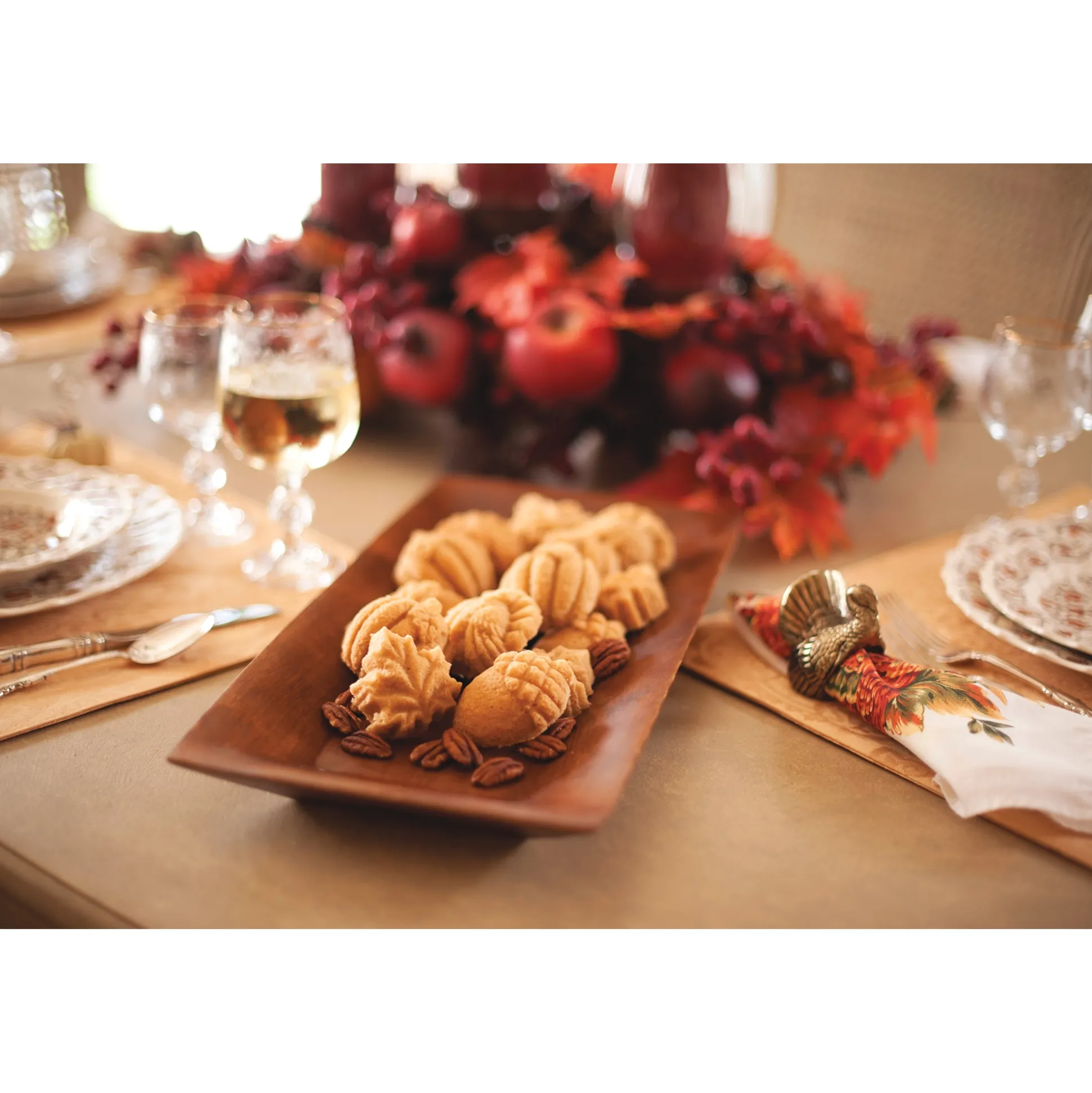 Nordic Ware Autumn Cakelet Pan