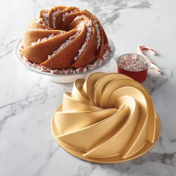 Nordic Ware Heritage Bundt Pan