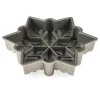 Nordic Ware Snowflake Pan