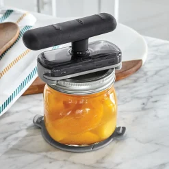 OXO Good Grips Twisting Jar Opener