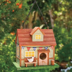 Patriotic Lodge Birdhouse