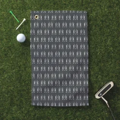 Personalized Crossed-Club Golf Towel
