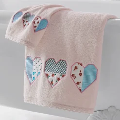 2-Piece Crochet Heart Towel Set