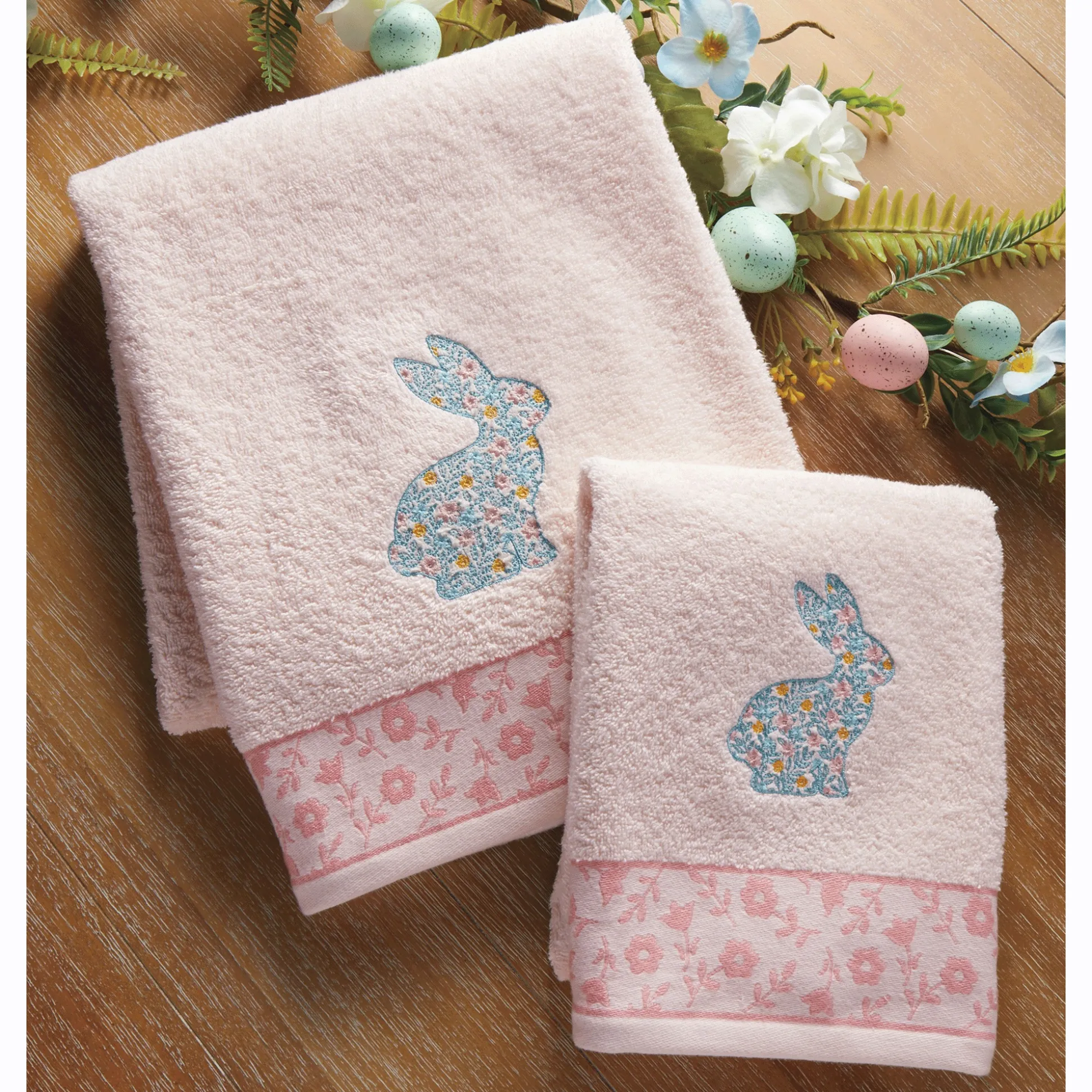 2-Piece Embroidered Bunny Towel Set