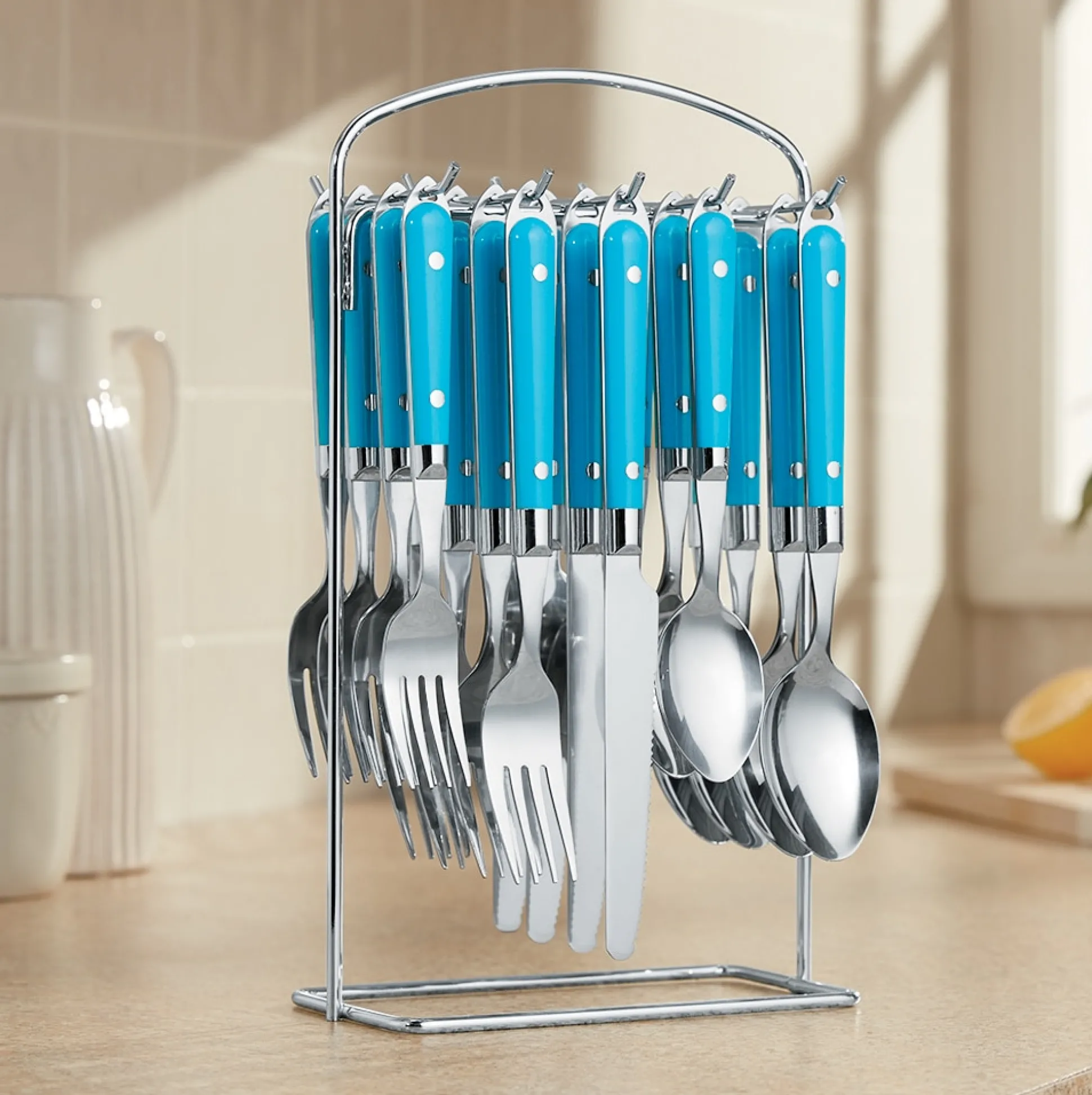 20-Piece Hanging Flatware Set