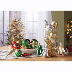 27-Piece Set of Christmas Ornaments