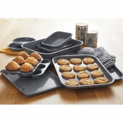 13-Piece Stackable Bakeware Set