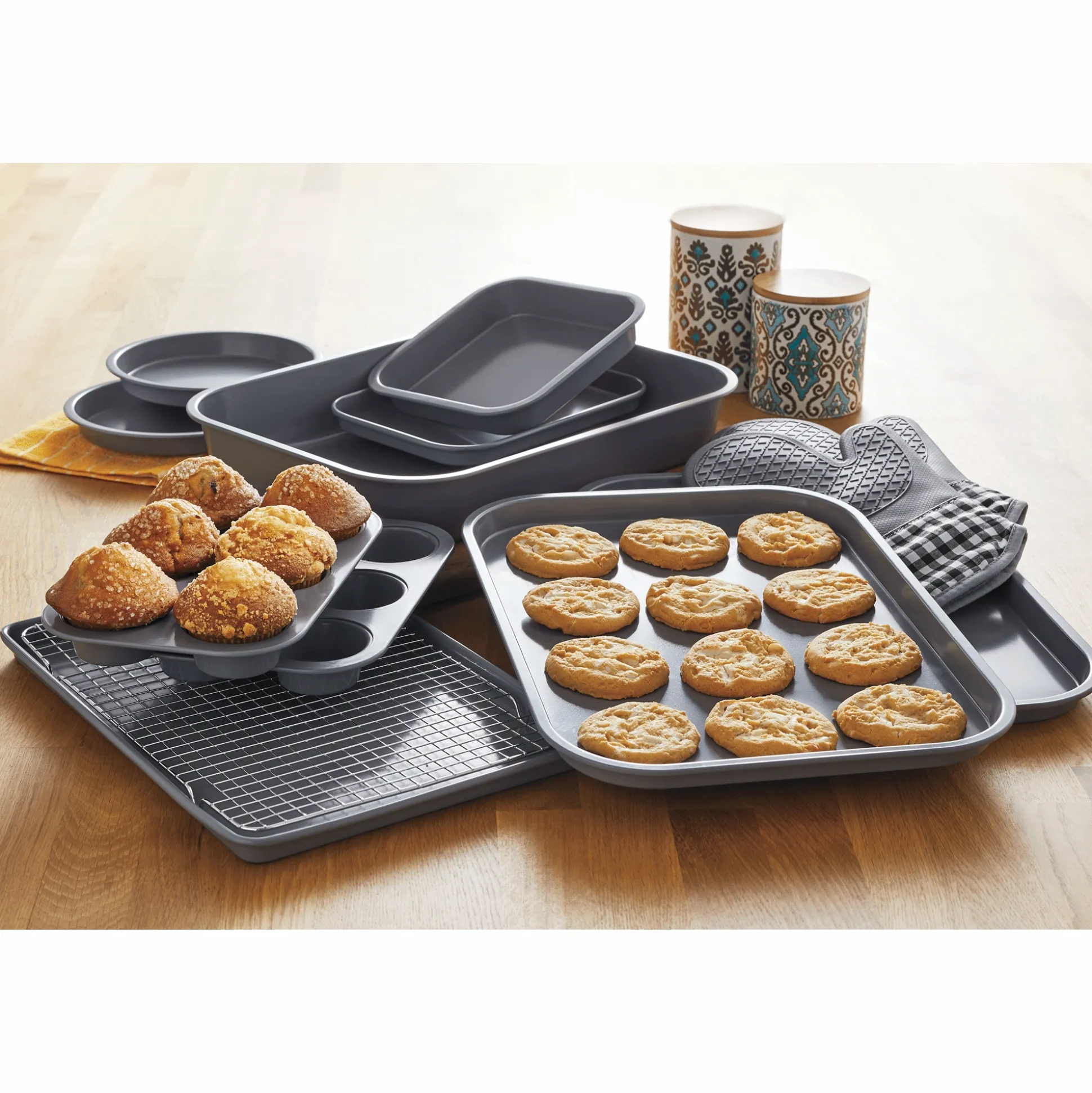 13-Piece Stackable Bakeware Set