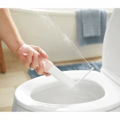 Portable Battery-Powered Bidet