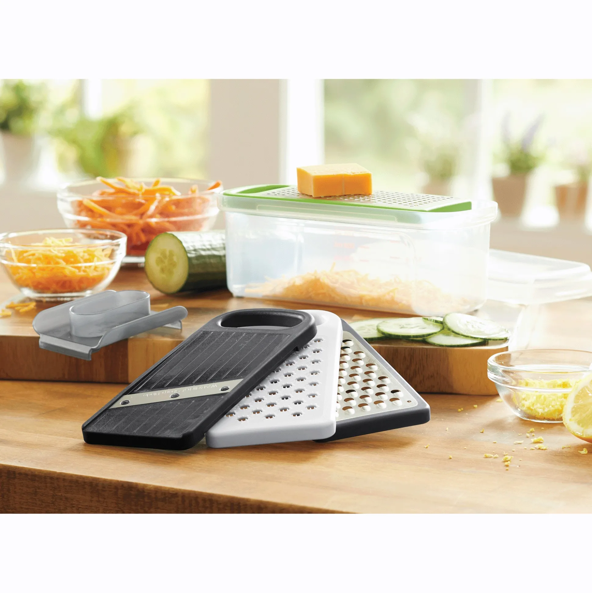 Progressive Compact Grate & Slice Set