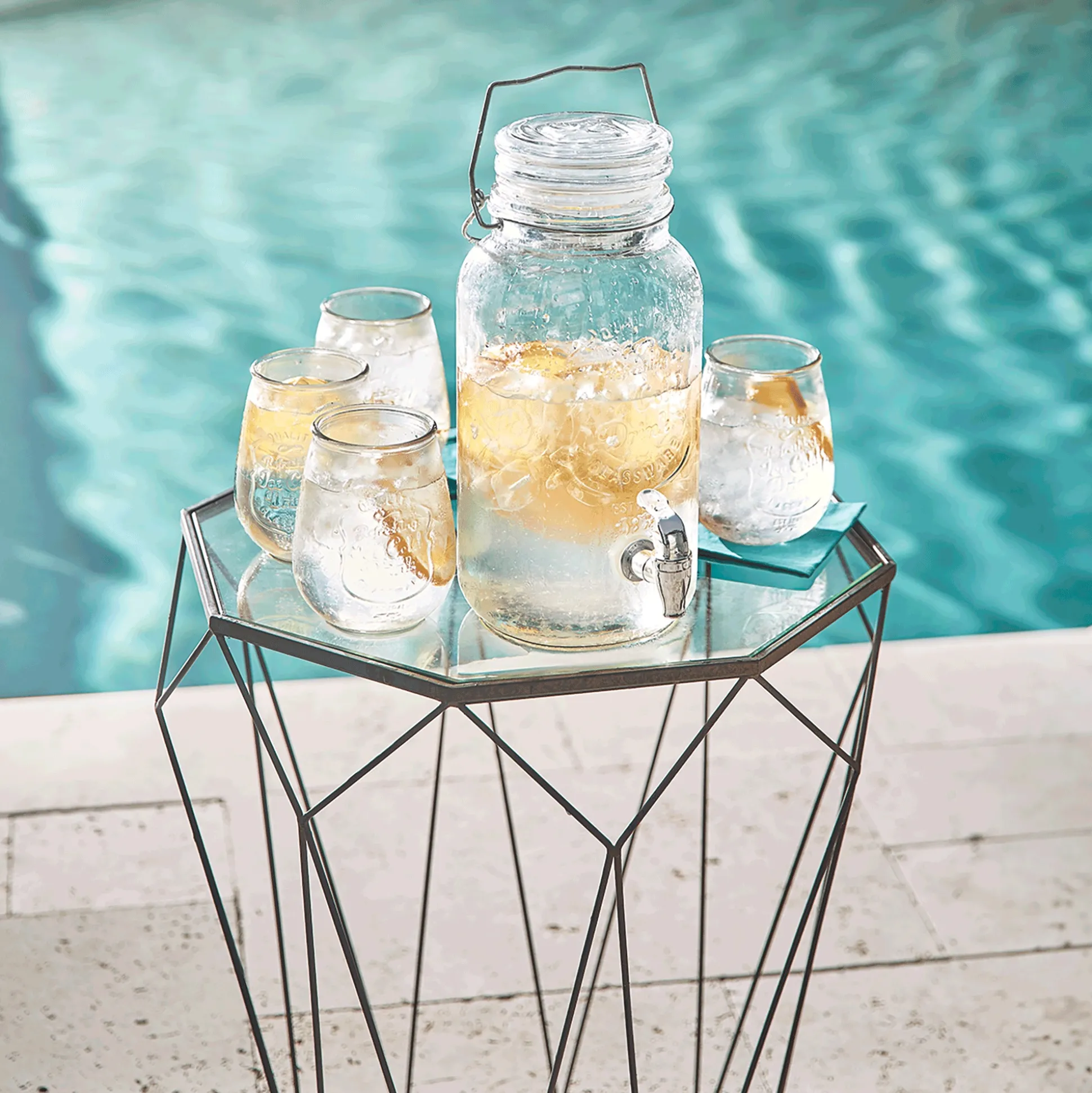 Retro Beverage Dispenser with Set of 4 Glasses