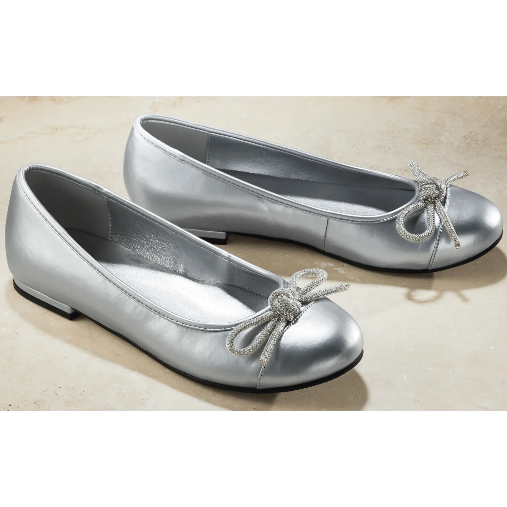 Rhinestone Bow Flat