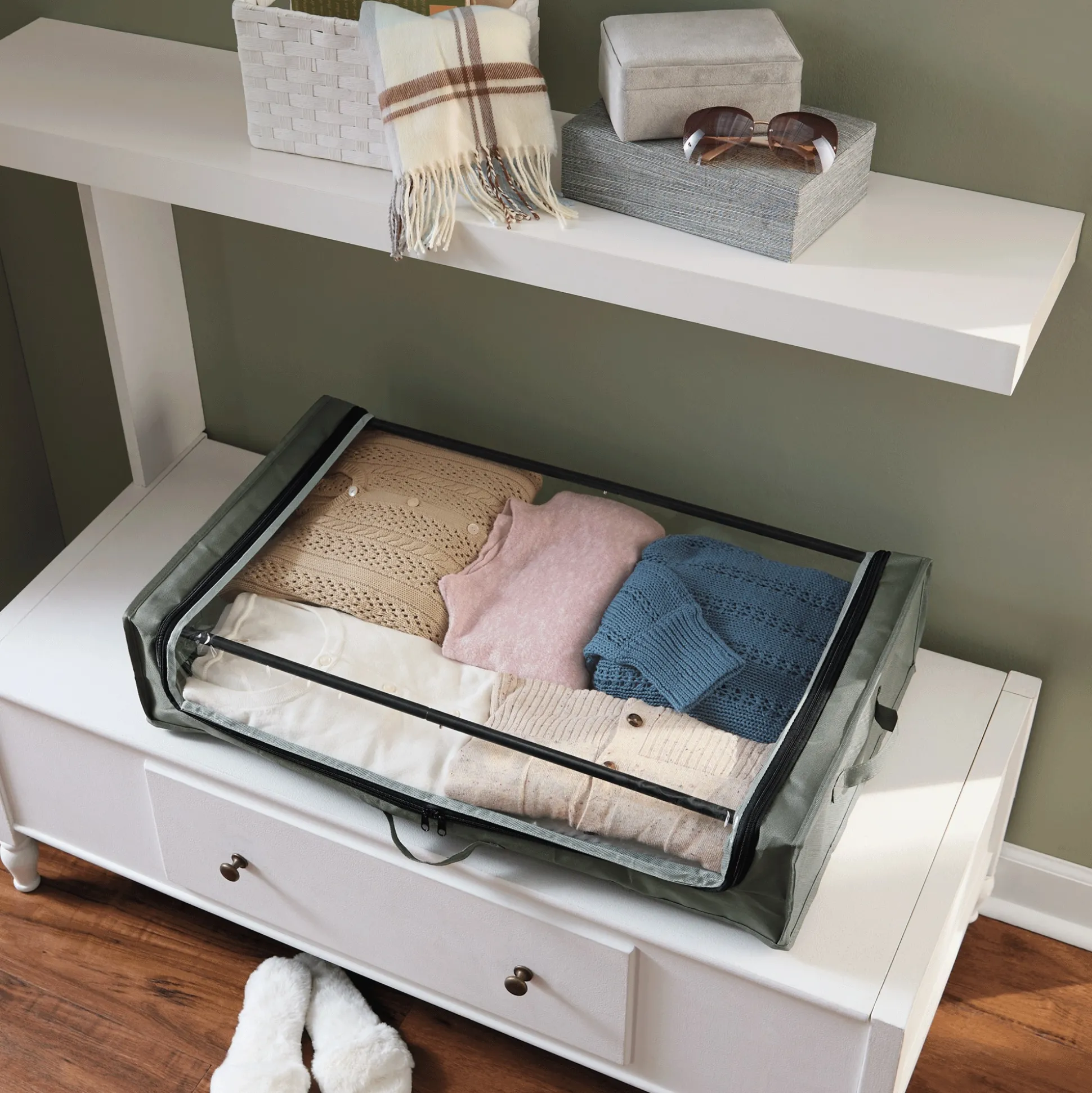 Rolling Storage Drawer with Window