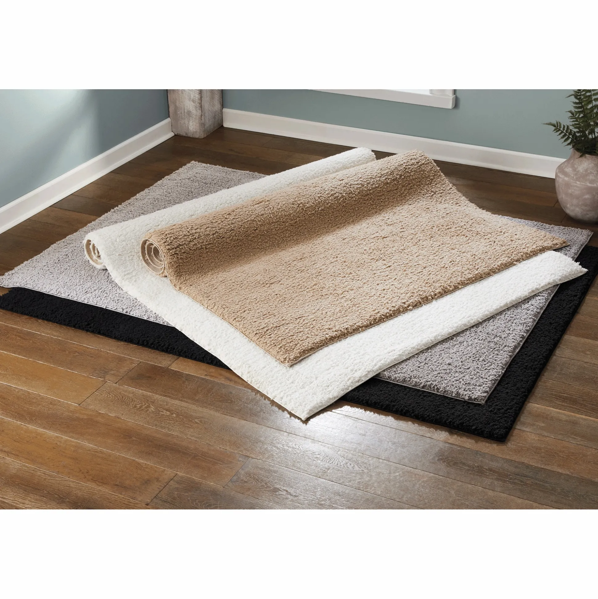 Rumi Shag Rug