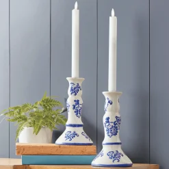 Set of 2 Chinoiserie Candlesticks