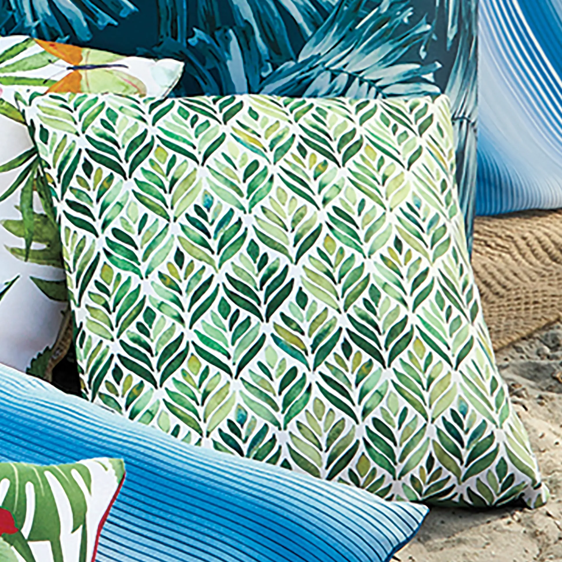 Set of 2 Pillows