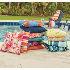 Set of 2 Pillows