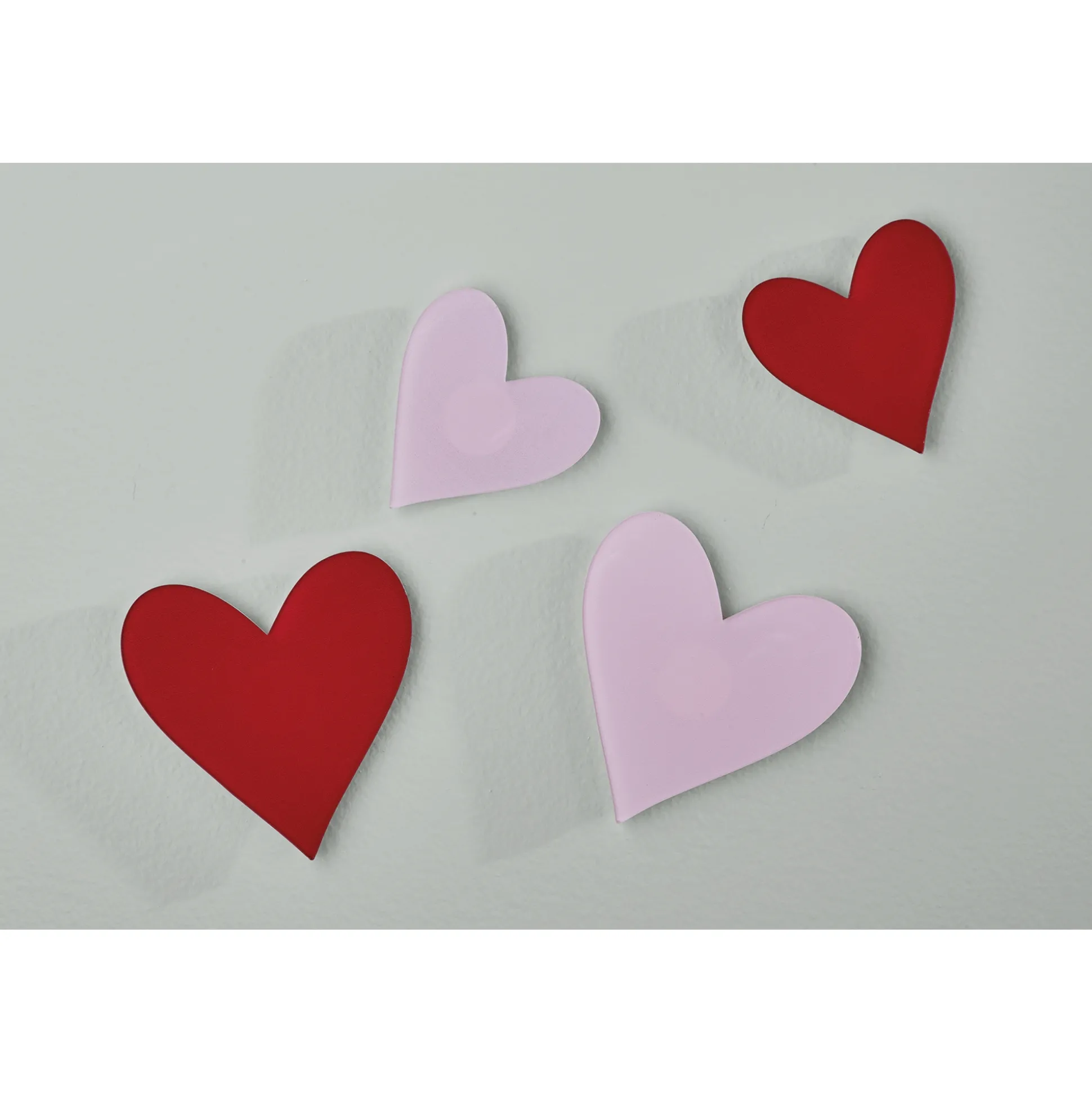 Set of 20 Pink and Red Hearts
