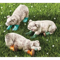 Set of 3 Resin Muddy Pigs