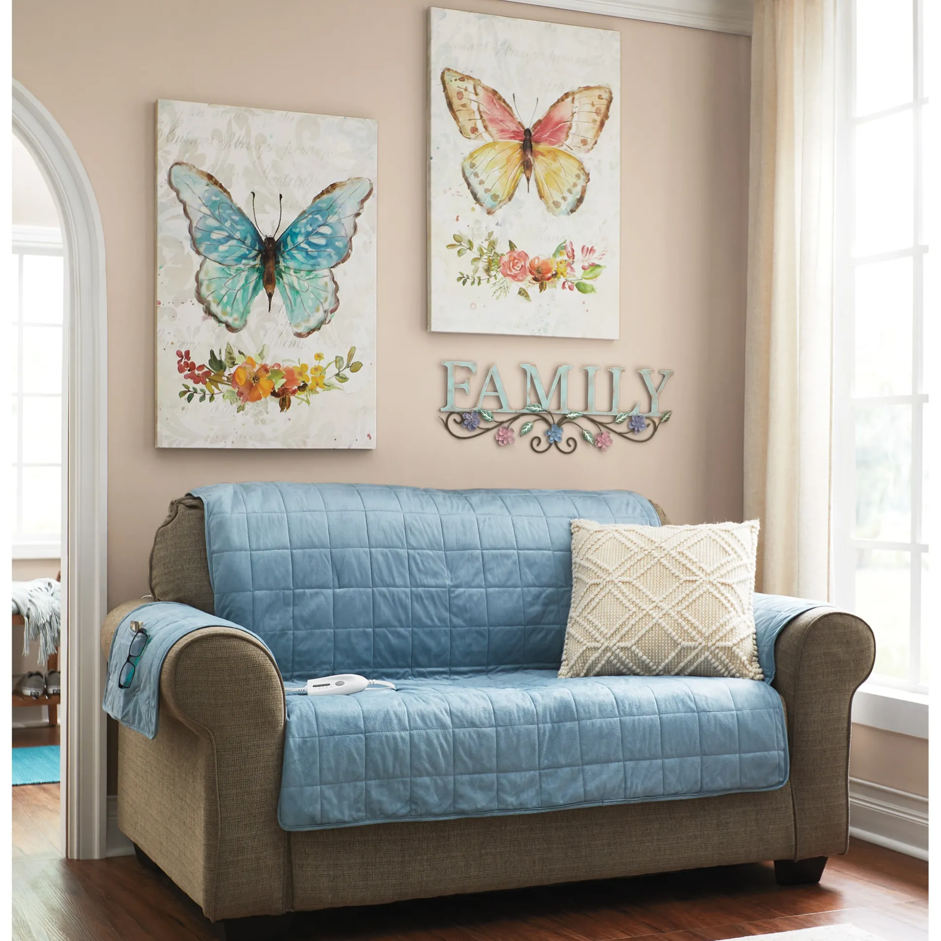 Set of 2 Vintage Butterflies Wall Art