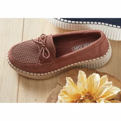 Skechers Wilshire Blvd Feeling Cozy Boat Shoe
