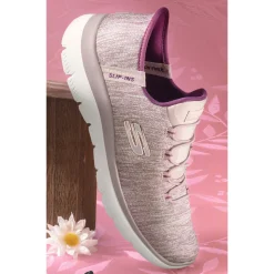 Skechers Women’s Slip-Ins Summit Everywhere Shoe