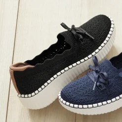 Skechers Women's Wilshire Blvd Knit Sail Shoe