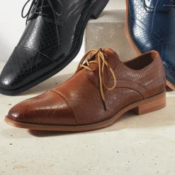 Stacy Adams Hobson Laser-Cut Oxford