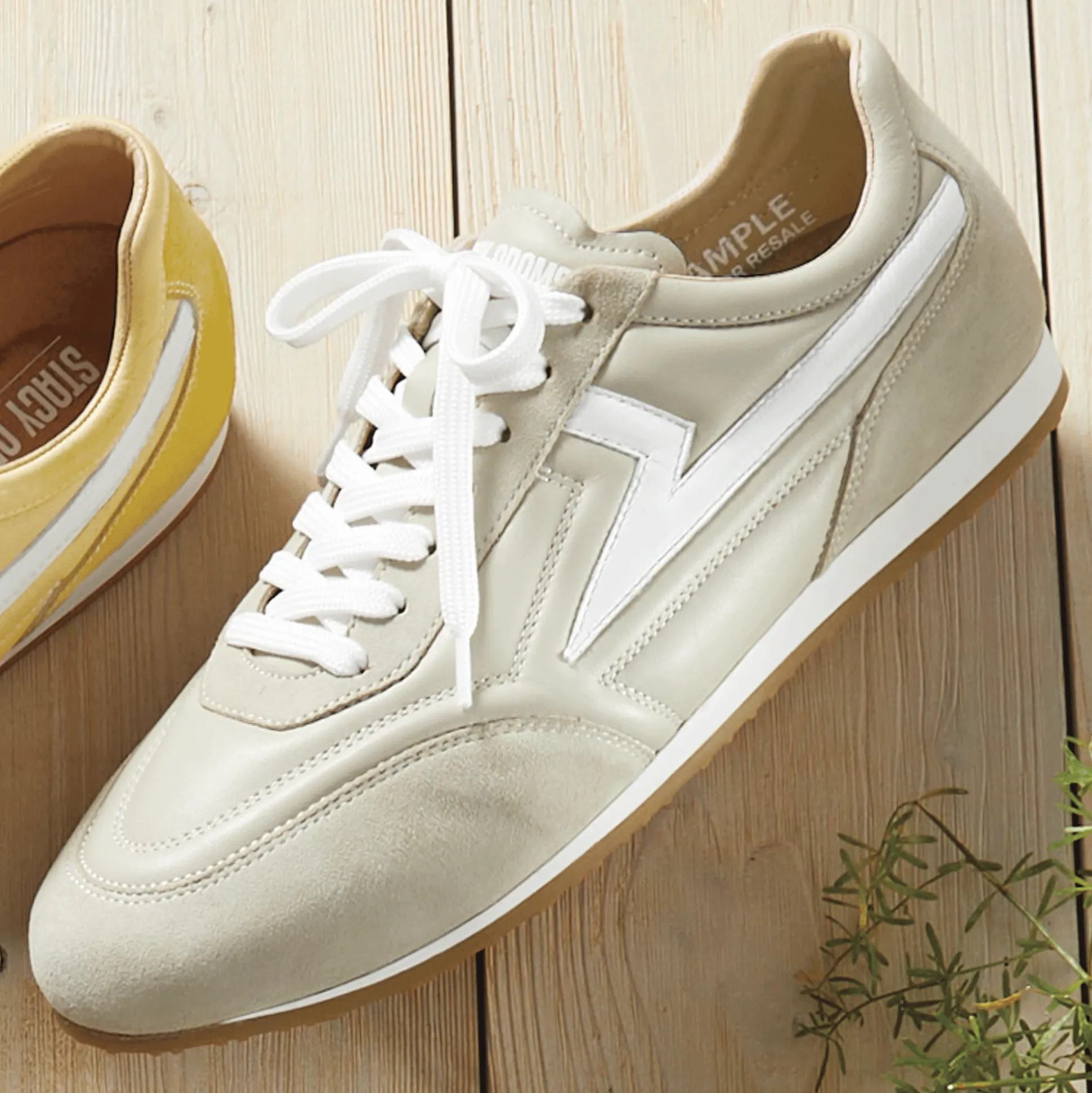 Stacy Adams Men's Action 150 Sporty Lace-Up Shoe in Real Leather and Suede