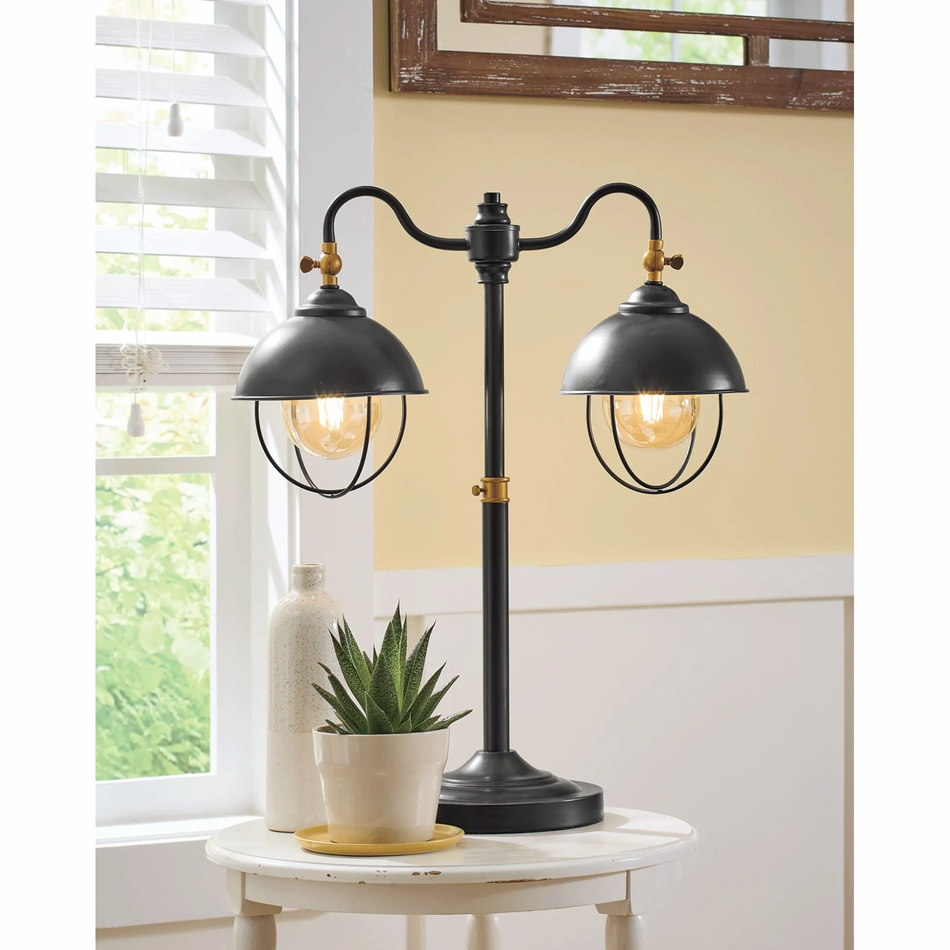 Street Lamp Farmhouse Table Lamp