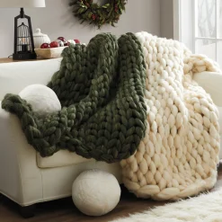 Super Chunky Knit Throw