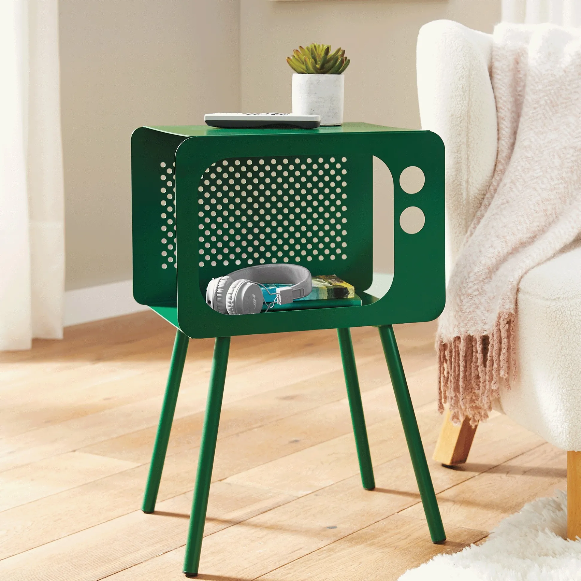 TV Accent Table