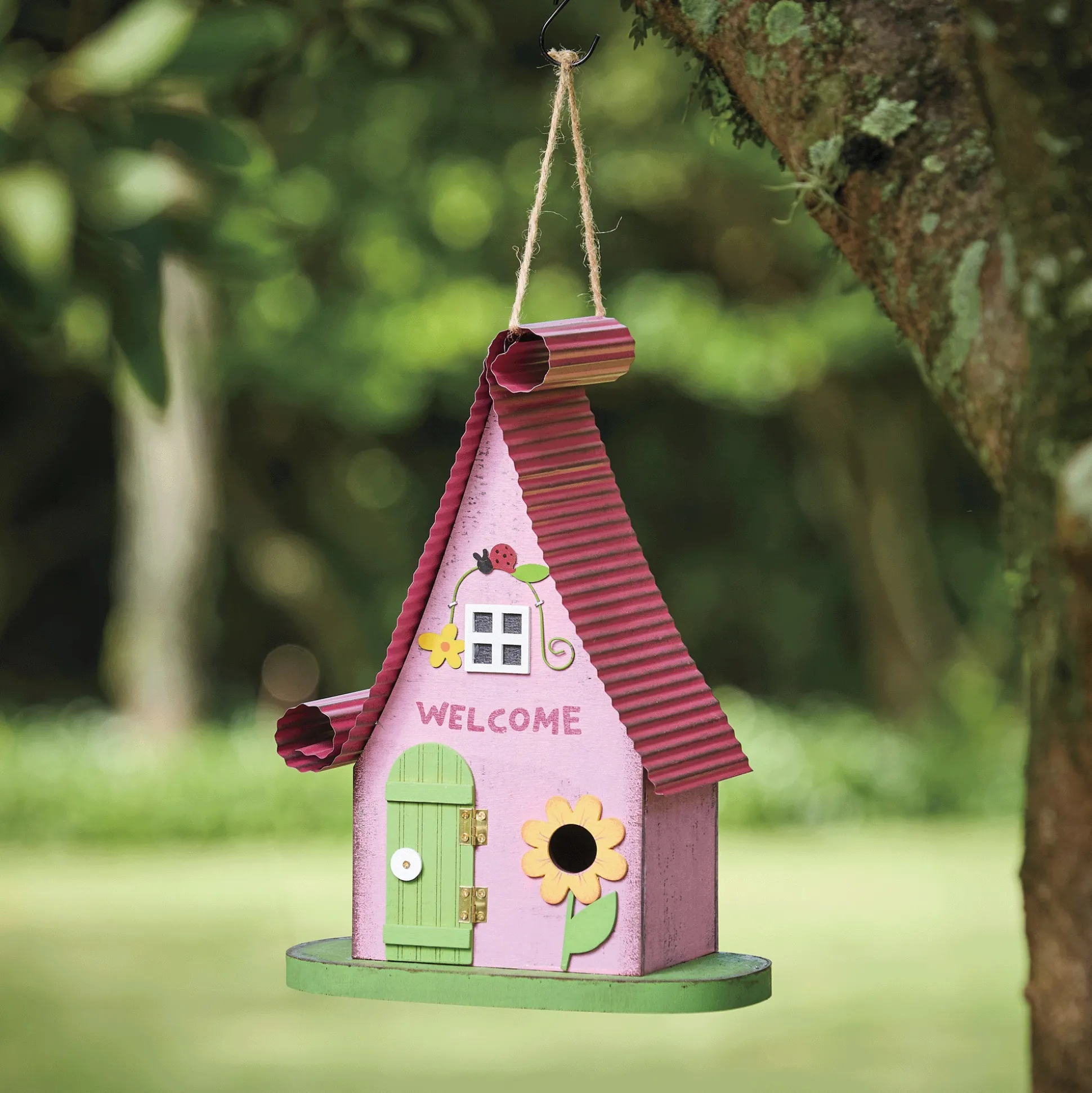 Twirly Birdhouse