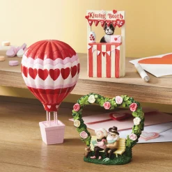 Valentine Village 3-Piece Accessory Pack