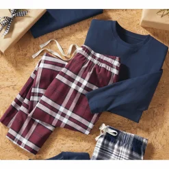 Value 2-Piece Men's PJ Set with Crew Top and Plaid Bottoms